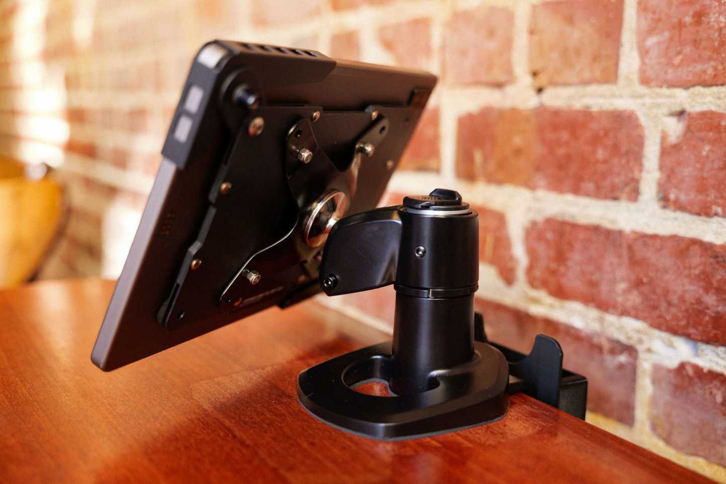 Tableside Clamp Tablet